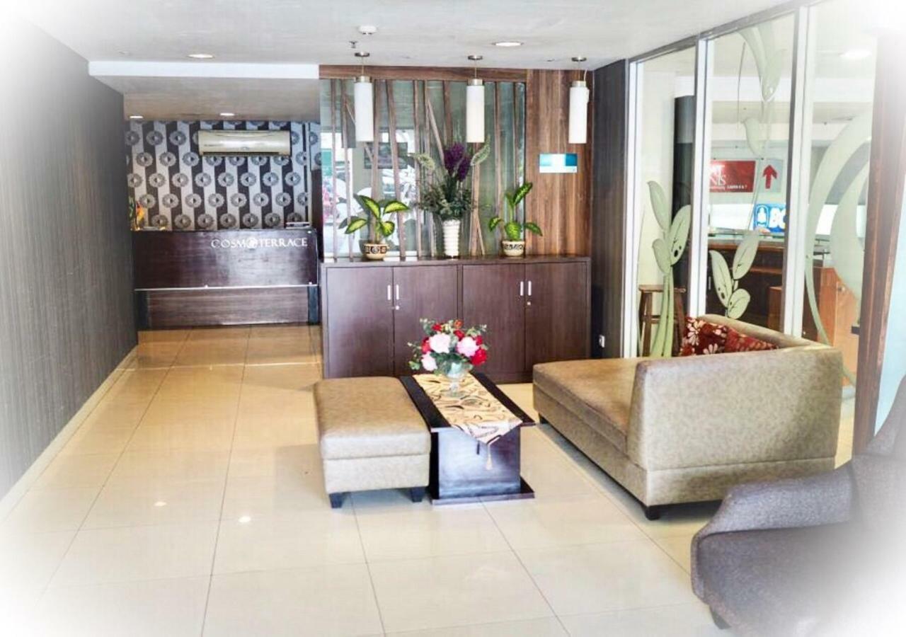 Cosmo Terrace At Thamrin अपार्टमेंट