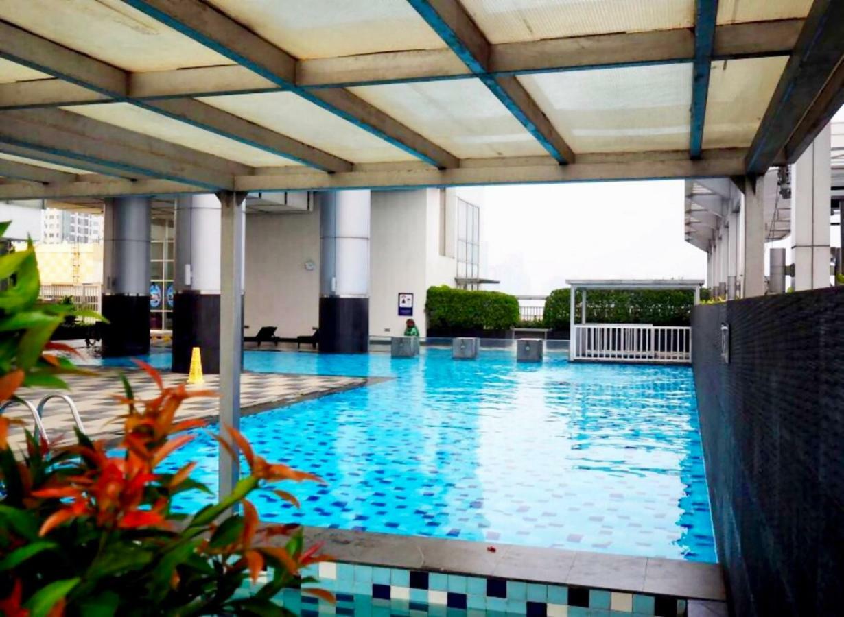 Cosmo Terrace At Thamrin अपार्टमेंट *